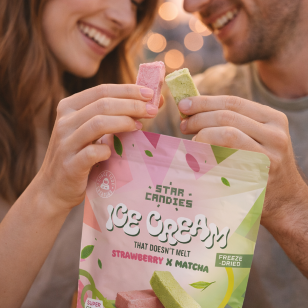 STAR CANDIES šaltyje džiovinti Matcha ir braškių skonio ledai, 16g