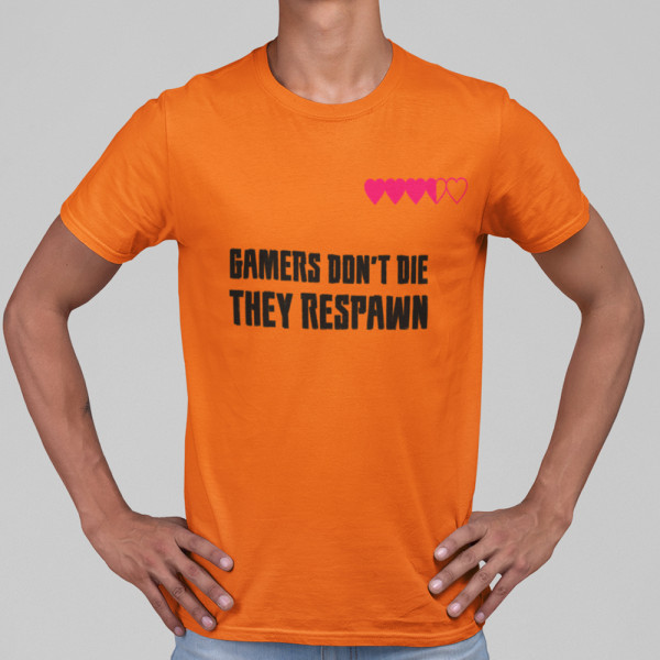 Marškinėliai "Gamers don't die"
