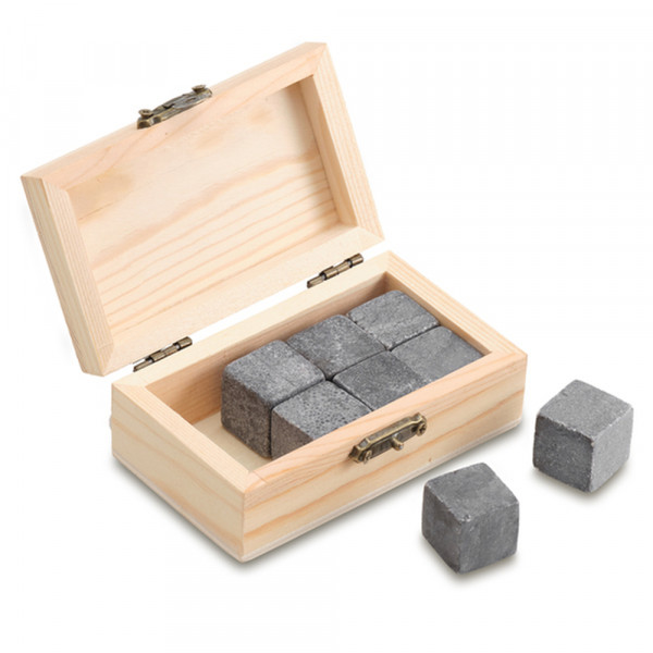 Lediniai akmens kubeliai viskiui medinėje dėžutėje (su galimybe išgraviruoti už papildomą kainą)
