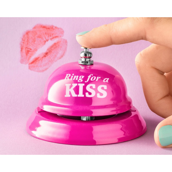 Viešbučio skambutis "Ring for a KISS"