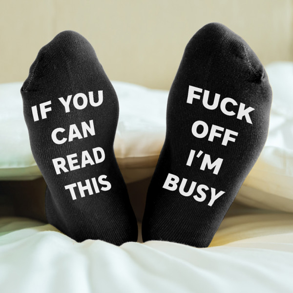 Kojinės su spauda ant padų "Fuck off, I'm busy"