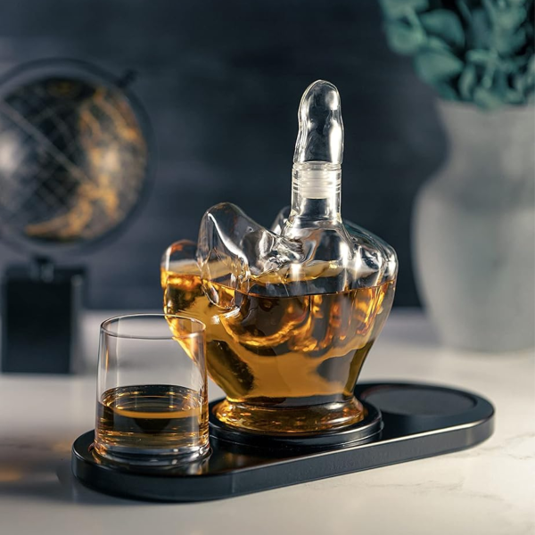 Grafino ir 2 stiklinių rinkinys "Middle Finger"