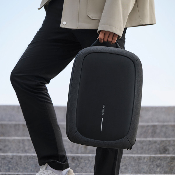 Kuprinė "Bobby Edge" su apsauga nuo vagysčių