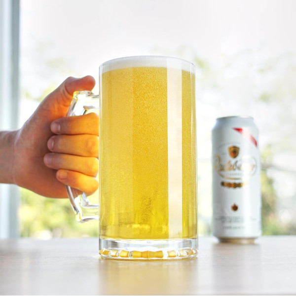 Stiklinis bokalas su rankena (500ml)