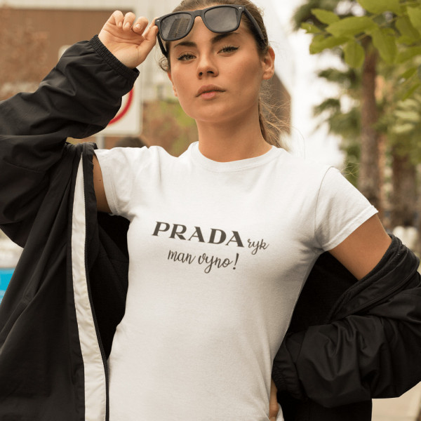 Moteriški marškinėliai "Pradaryk man VYNO" Moteriški marškinėliai "Pradaryk man VYNO"